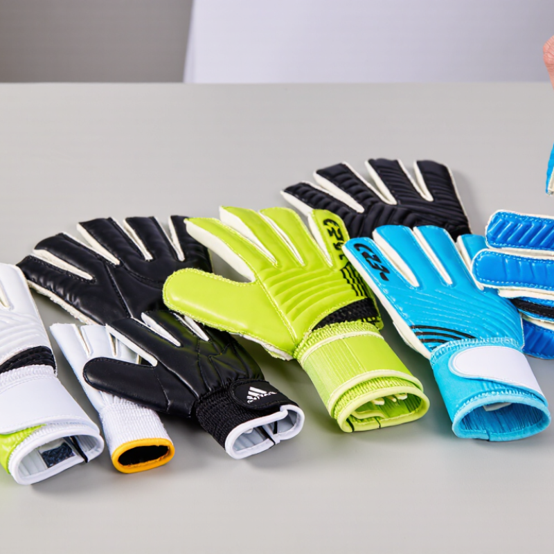 Top 10 Knitted Goalkeeper Gloves Wholesale Suppliers