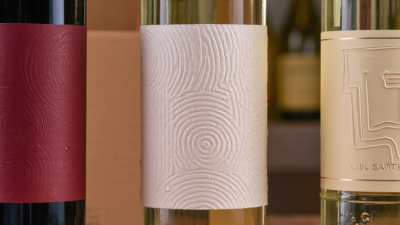 How to Choose Wine Bottle Paper for Global Buyers