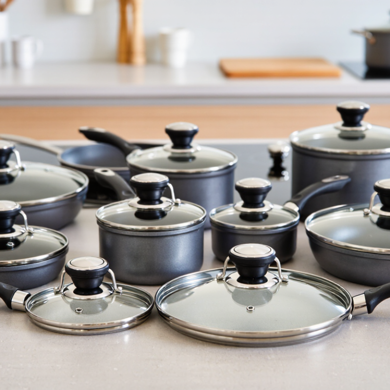 What Are the Top 10 Universal Saucepan Lids?
