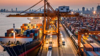 Why Is International Logistics Important for Global Trade?