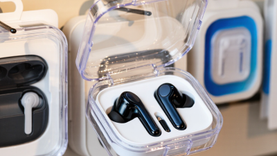 Why Choose Clamshell Packaging for Your Products?