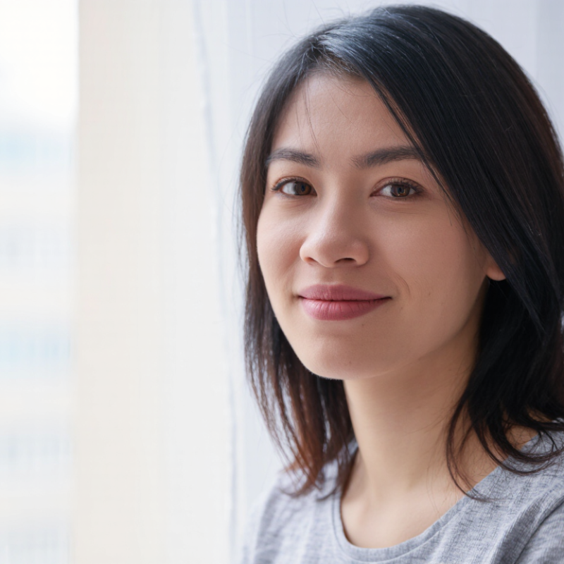 7 Best Ways to Use Natural Light for Professional Headshots