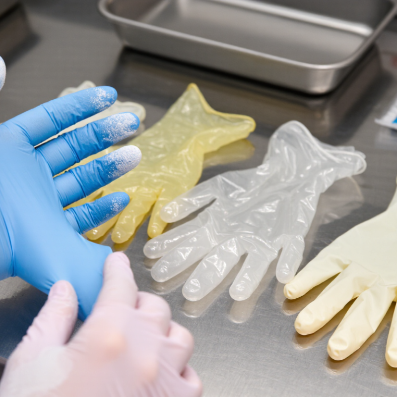 How to Choose Between Powdered and Powder Free Gloves?