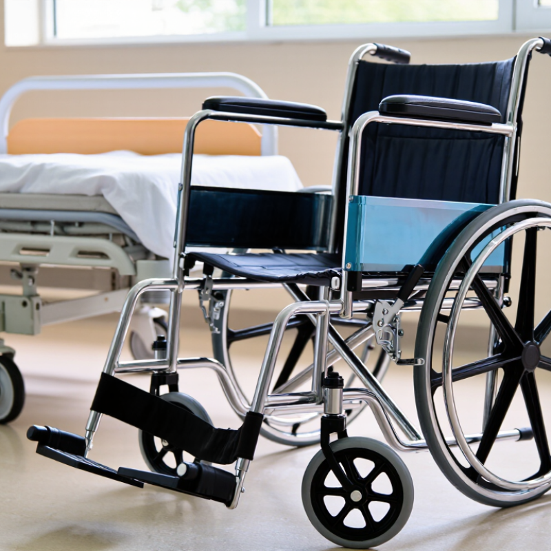 What Is a Manual Recliner Wheelchair?