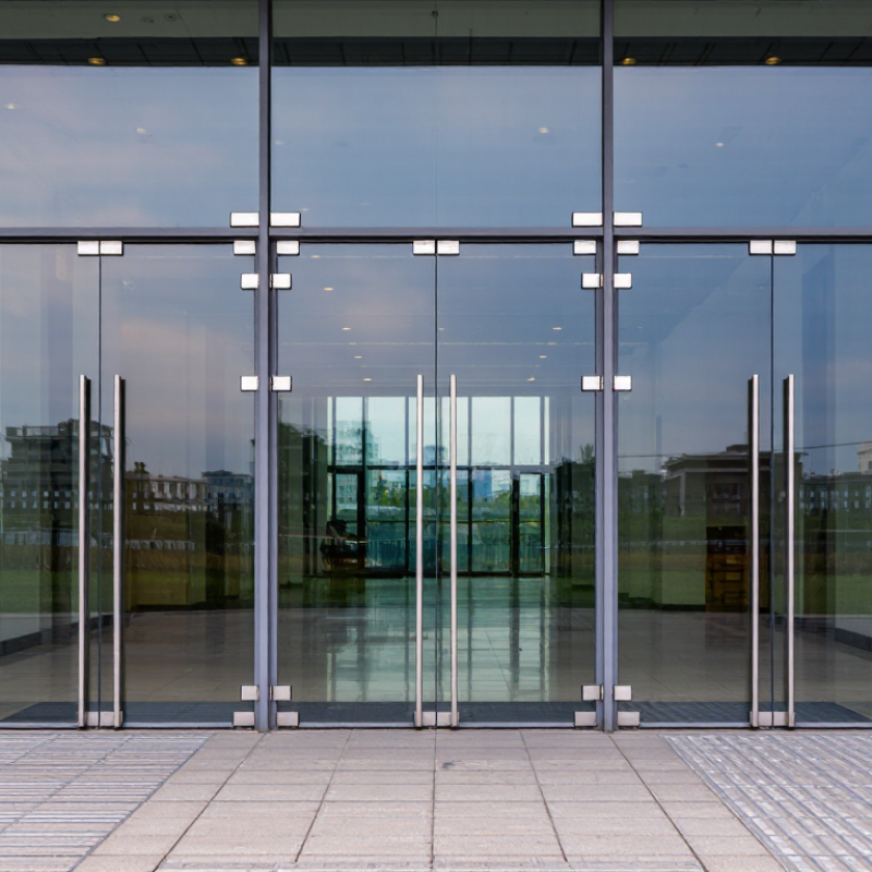 How to Choose Herculite Glass Doors for Global Projects?