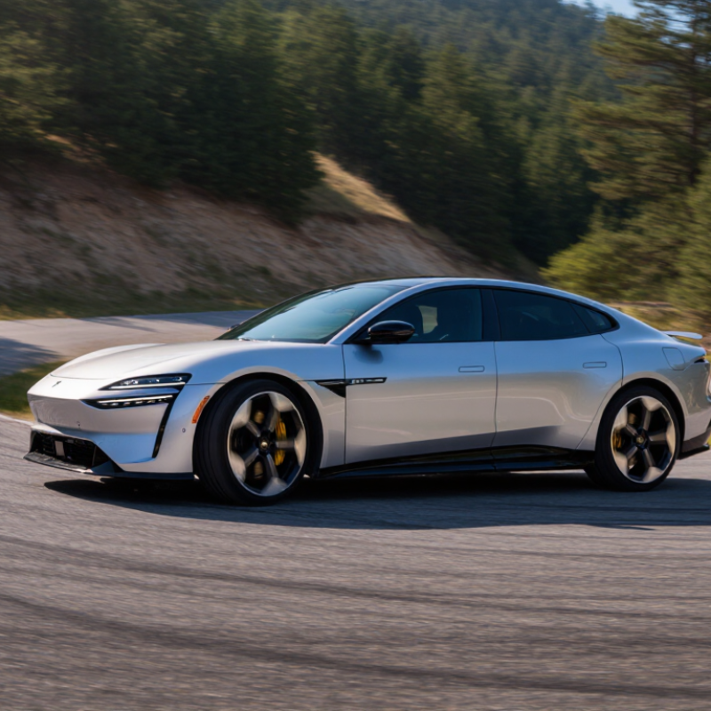 Mejores autos 2026 ¿por qué se inclinan en curvas?