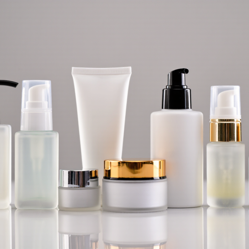 10 Best Cosmetic Bottle Manufacturers for Global Buyers