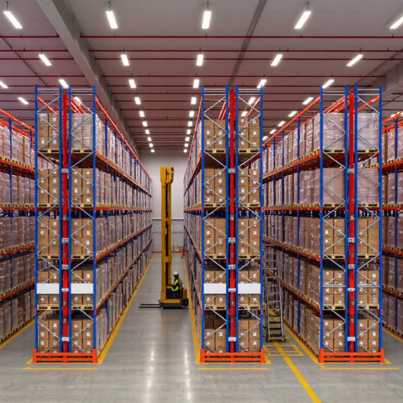 How to Choose Narrow Aisle Storage for Your Warehouse?