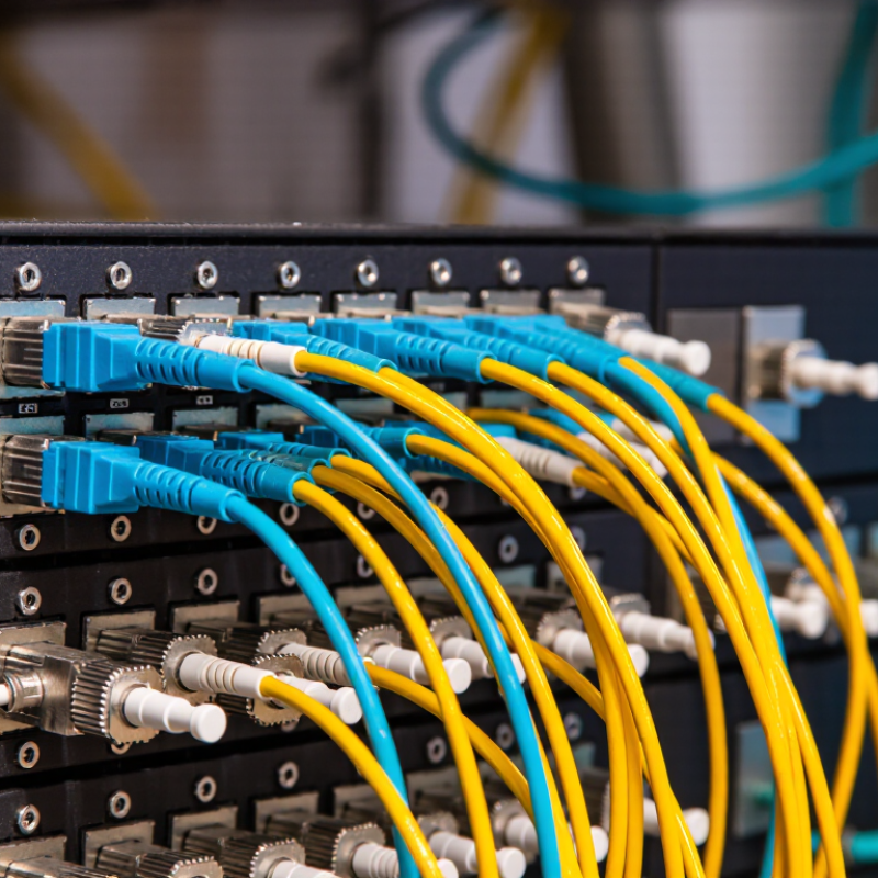 Why Use Optical Cable Adapters for Fiber Networks?