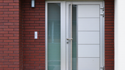 How to Choose an Aluminum Front Door in 2026?
