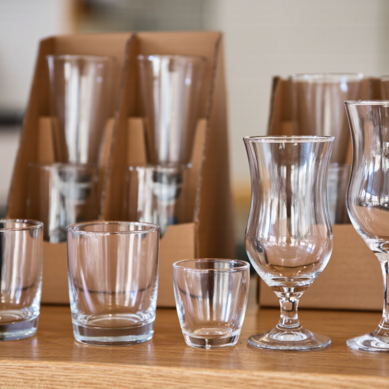 How to Choose the Best Glass Cups for Wholesale Buying