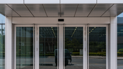 China Top 10 Storefront Doors Suppliers for Global Buyers