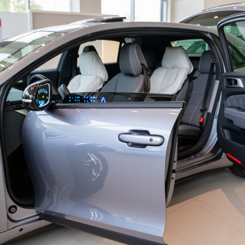 7 Essential Car Safety Features Every Buyer Should Check?