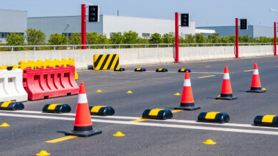 What Are the Top Traffic Safety Products from China?