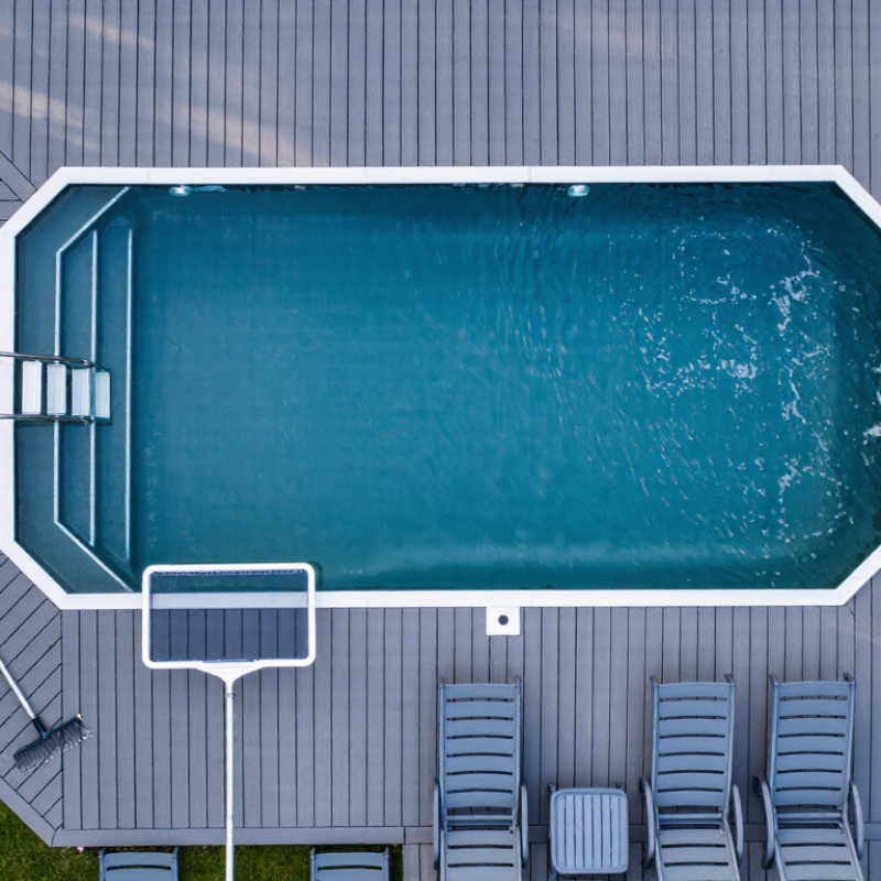 How to Choose the Best Pool Accessories?