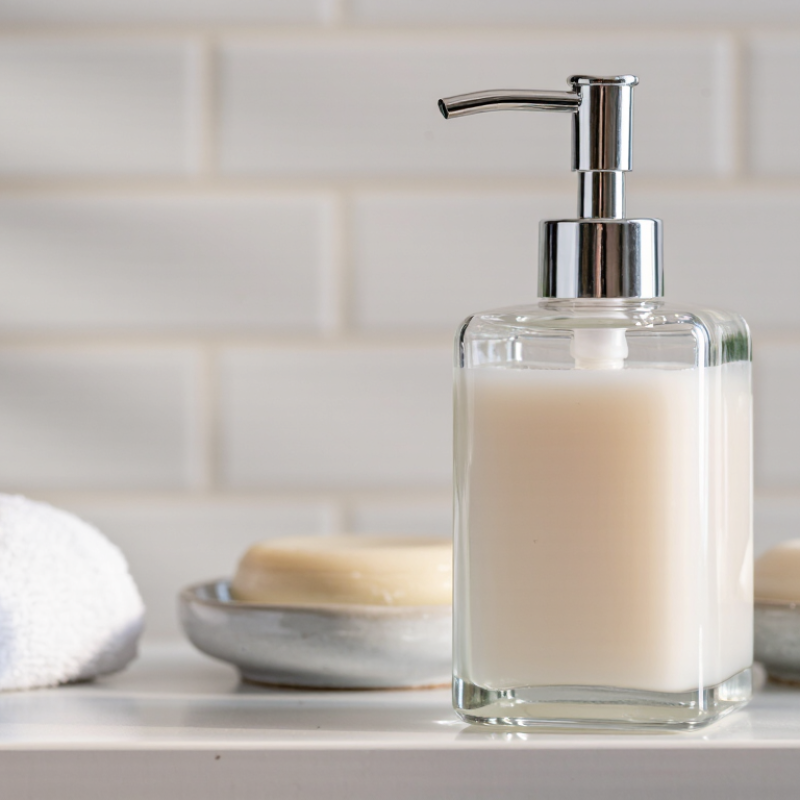 What Is a Glass Lotion Bottle and Why Choose It?
