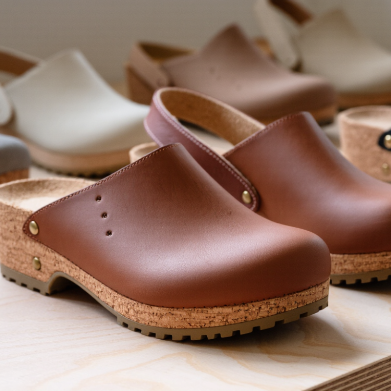 What Are Clogs Shoes and Why Are They Popular?