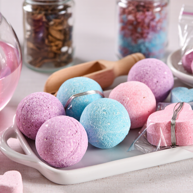 What Is a Private Label Bath Bomb and How Does It Work?