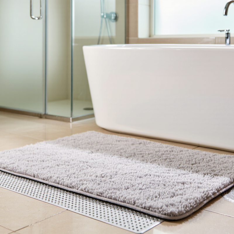 Why Choose a Polyester Bath Mat for Your Bathroom?