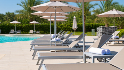 10 Tips for Buying Outdoor Loungers in Bulk