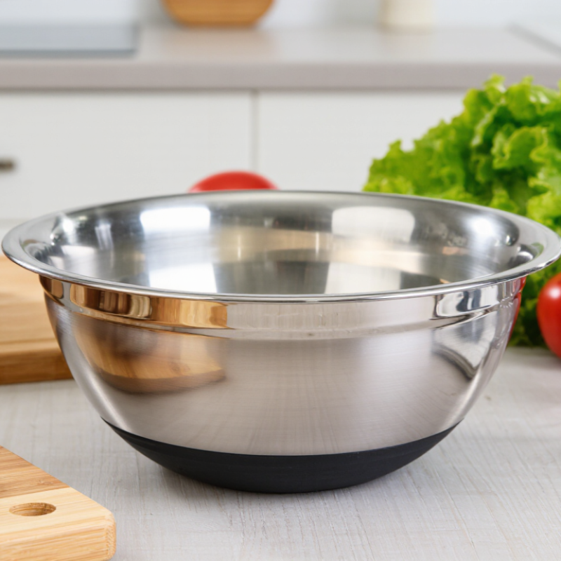 10 Tips for Buying a Large Stainless Steel Bowl