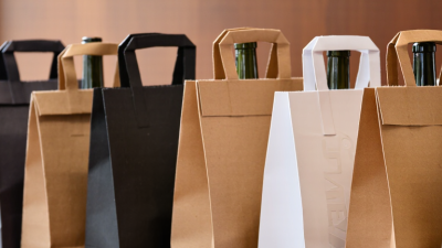 China Top 10 Paper Wine Bag Manufacturers for Global Buyers