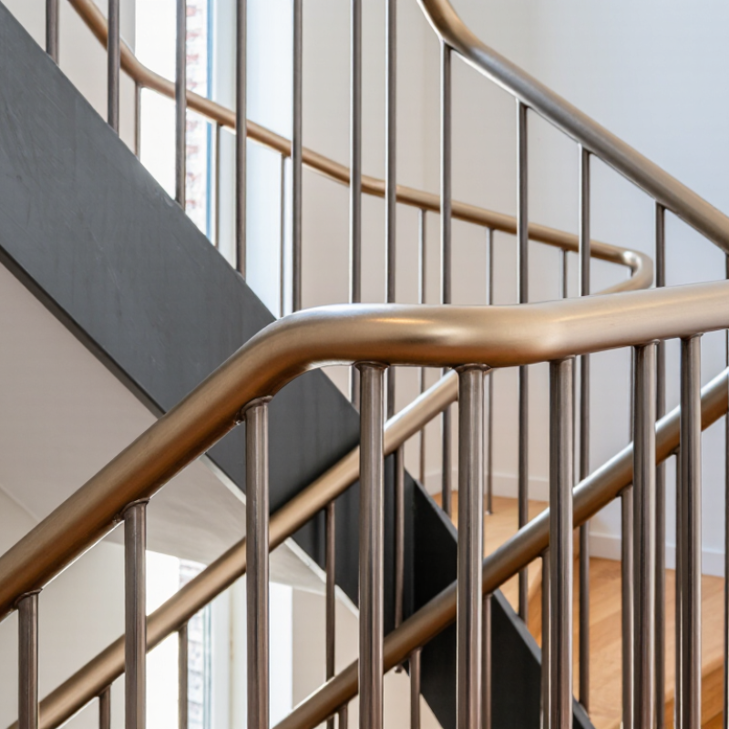 How to Choose Metal Stair Railing in 2026?