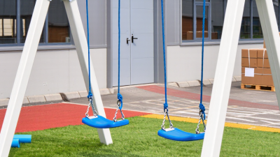 How to Find a Top PVC Swing Set Supplier in China?