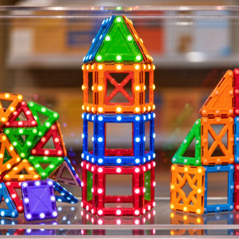 How to Choose Light Up Magnetic Blocks for Your Store