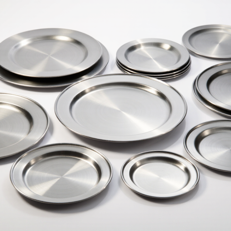 10 Best Metal Dinner Plates for Wholesale Buyers