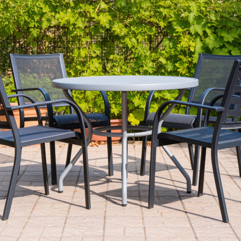10 Tips for Buying Metal Garden Furniture