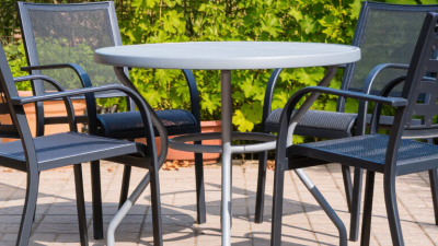 10 Tips for Buying Metal Garden Furniture