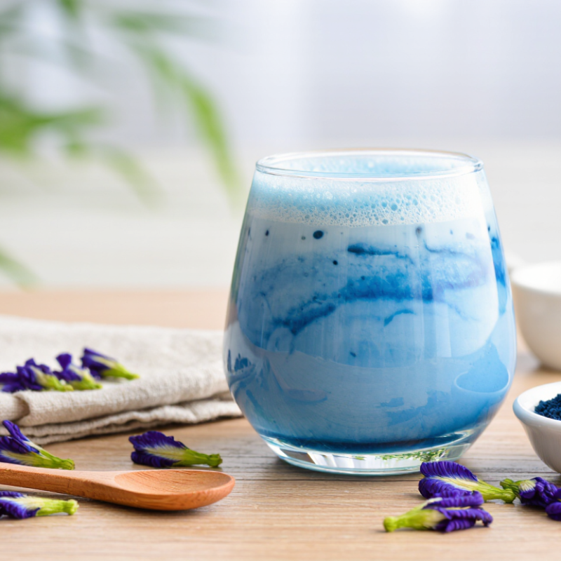 7 Butterfly Pea Powder Benefits and Buying Tips