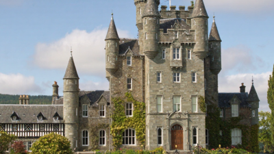 How to Buy Castle Homes in 2026 for Global Buyers?