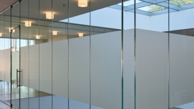 How to Choose Glareless Glass for Your Project?