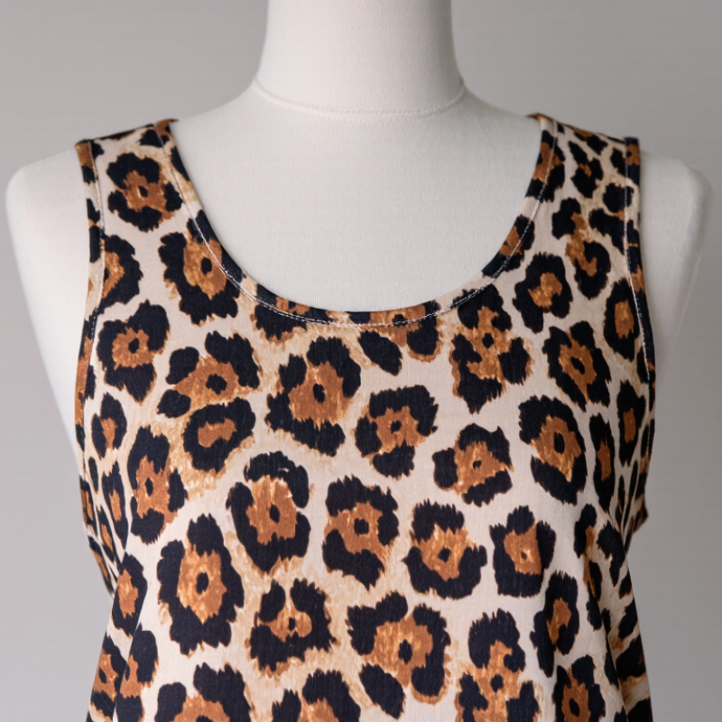 Why Choose a Leopard Sleeveless Top for Global Sourcing?