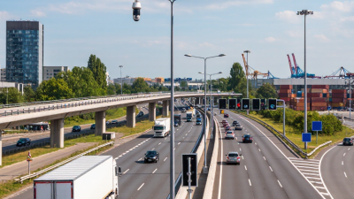 How to Manage Road Traffic in Global Supply Chains?