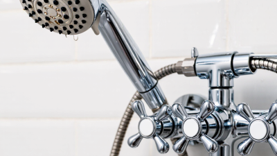 What Is a Handheld Shower Set and How Does It Work?