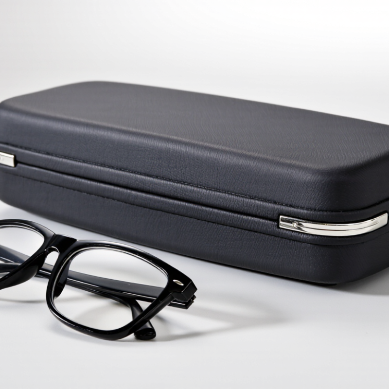 10 Tips for Buying the Best Large Spectacle Case