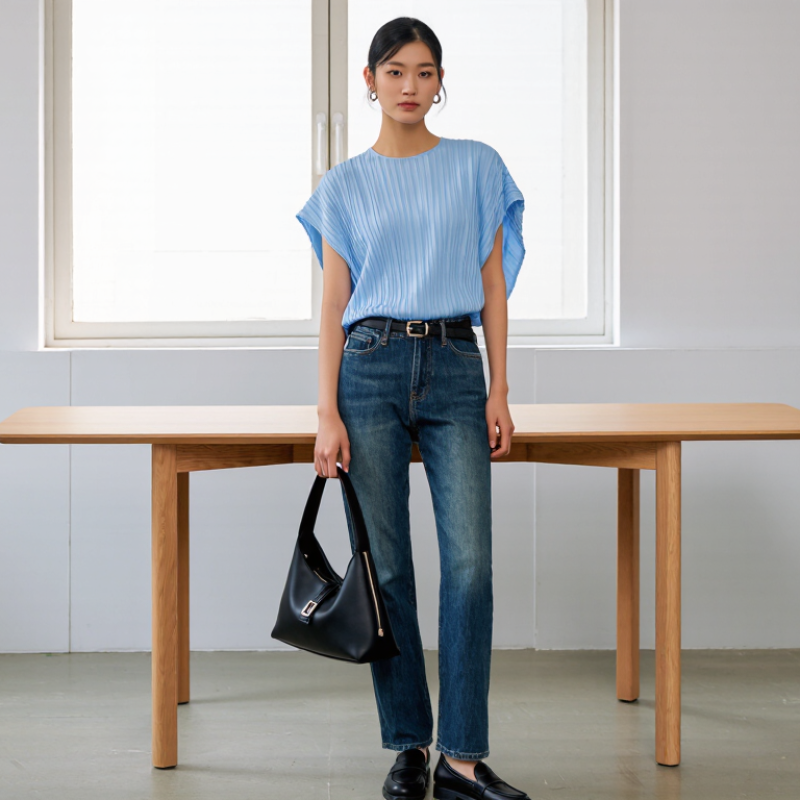 How to Style Pleat Sleeve Tops for Any Occasion