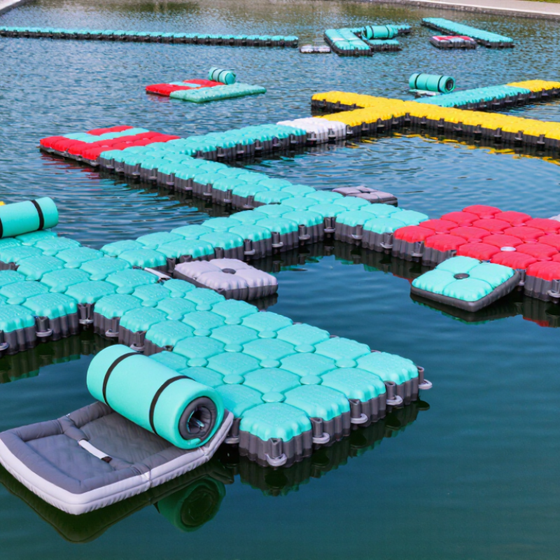 How to Choose the Best Floating Mat for Wholesale?