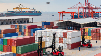 Why Is Container Storage Important for Global Buyers?