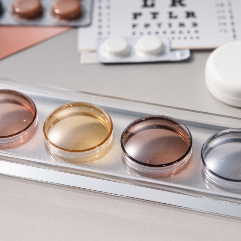 How to Choose 4 Tone Contact Lenses for Global Buyers?
