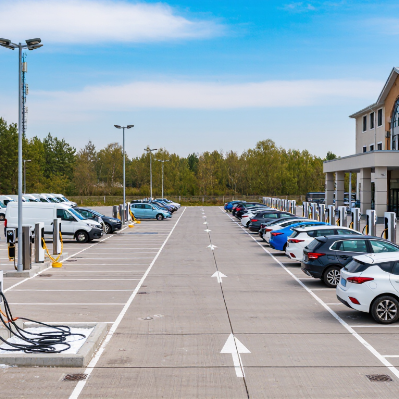 How to Choose a Commercial EV Charging Station?
