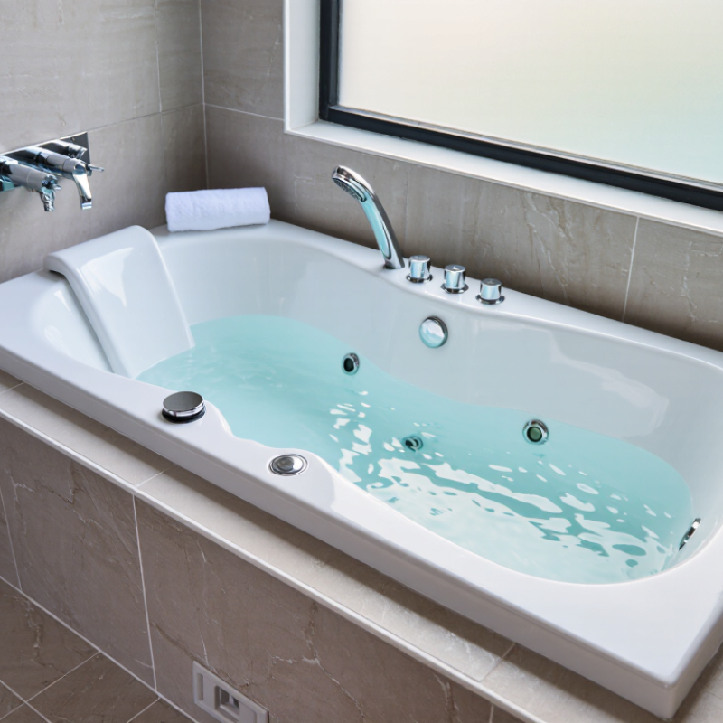 How to Choose the Best Small Jacuzzi Bath in 2026?