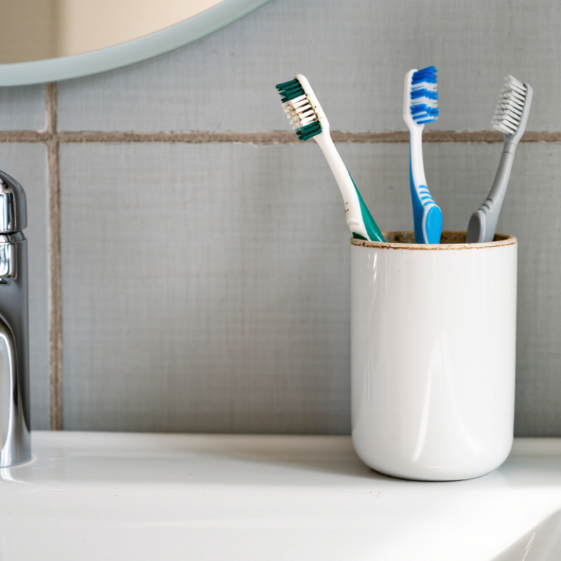 How to Remove Mold from a Toothbrush?